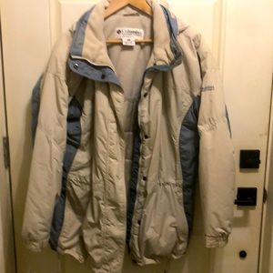 Columbia heavy winter parka with hood sz Xl